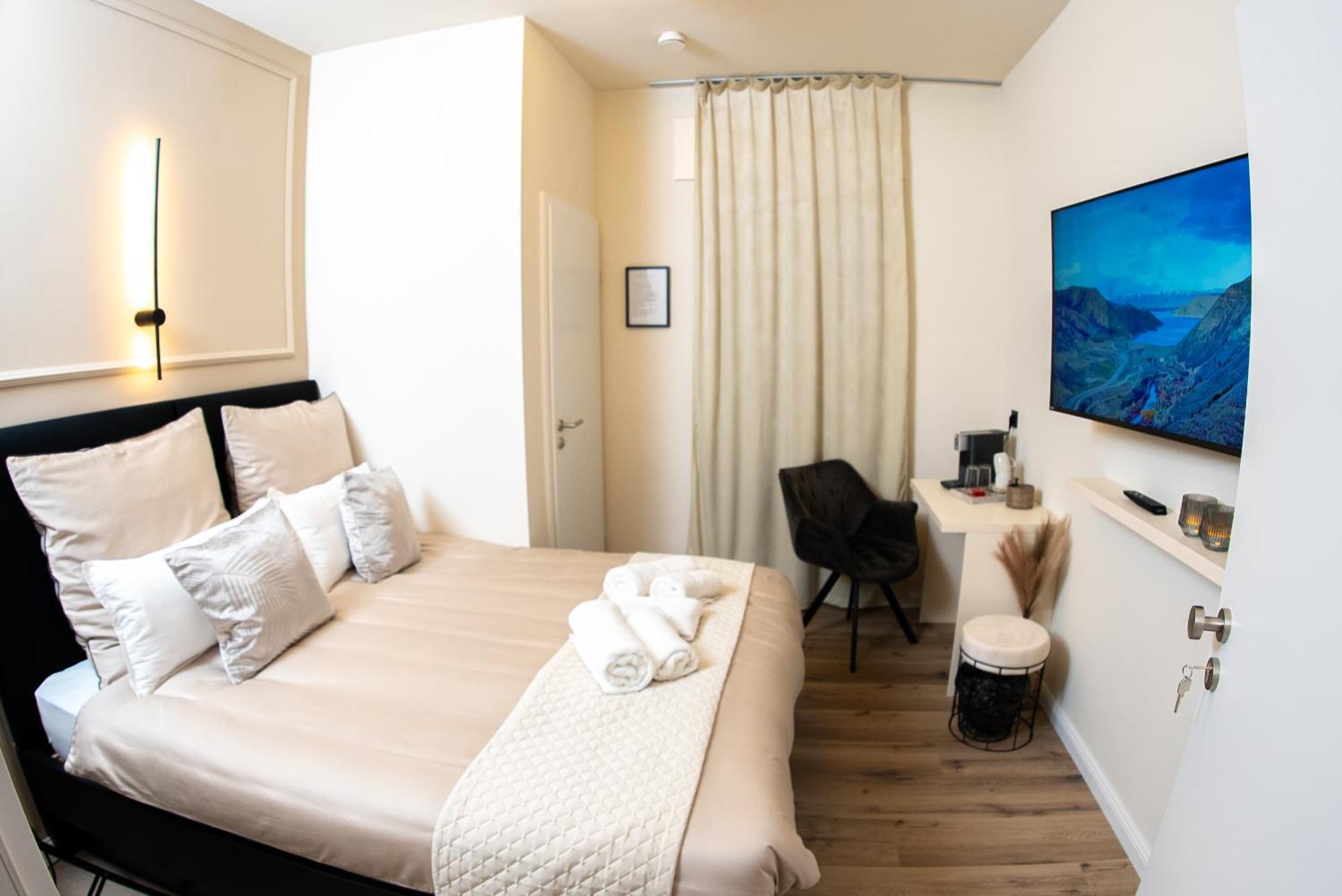 Angelinas Service Apartment 1 Oberhausen (North Rhine-Westphalia) Exterior foto
